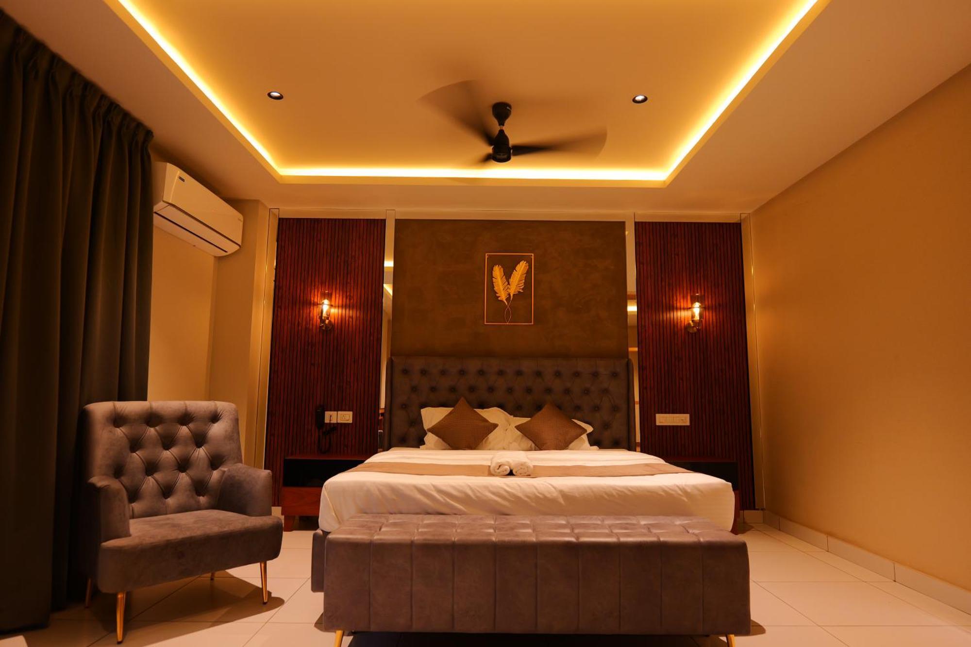 Hotel Classico International Kannangad 외부 사진
