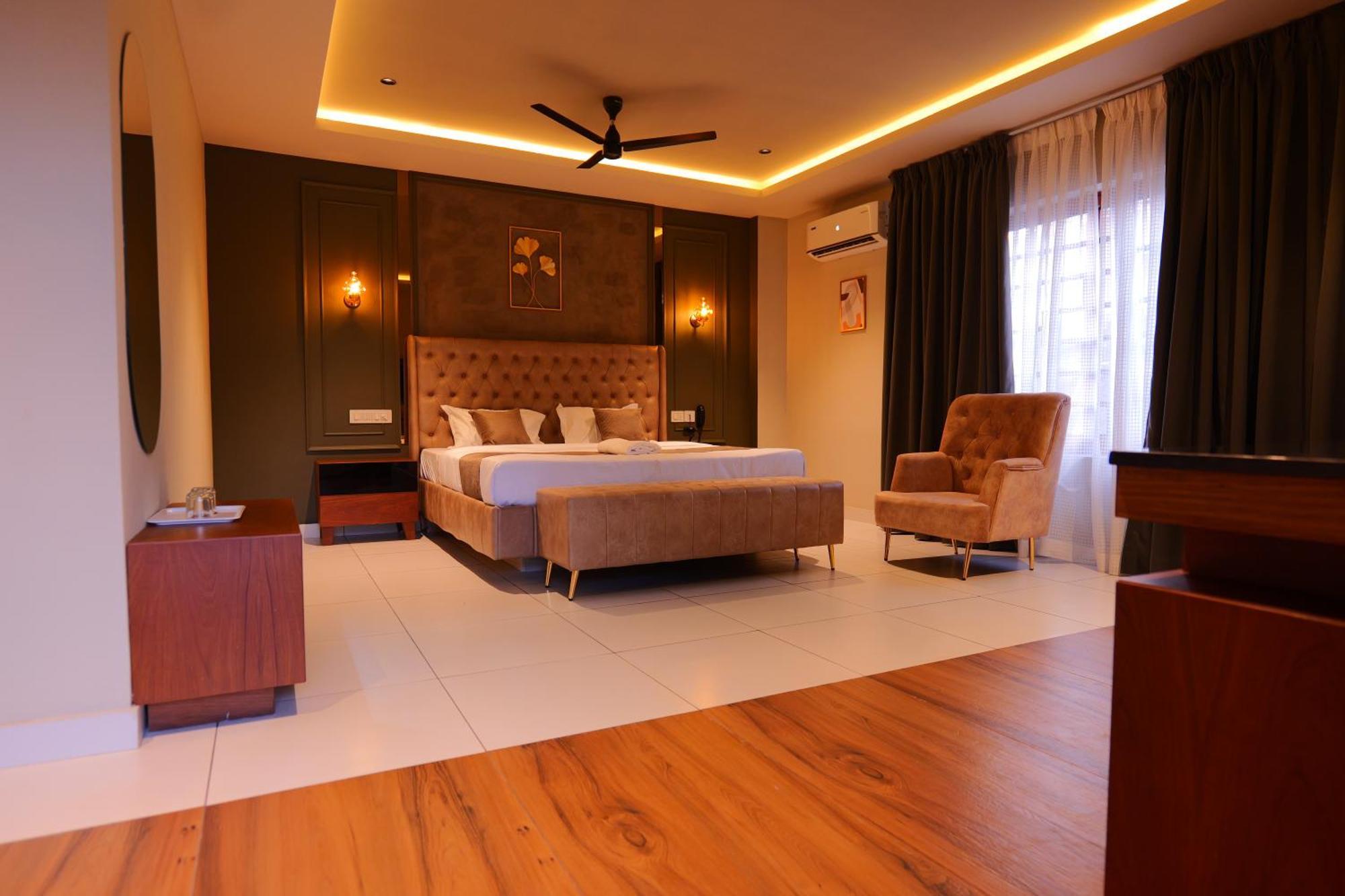 Hotel Classico International Kannangad 외부 사진