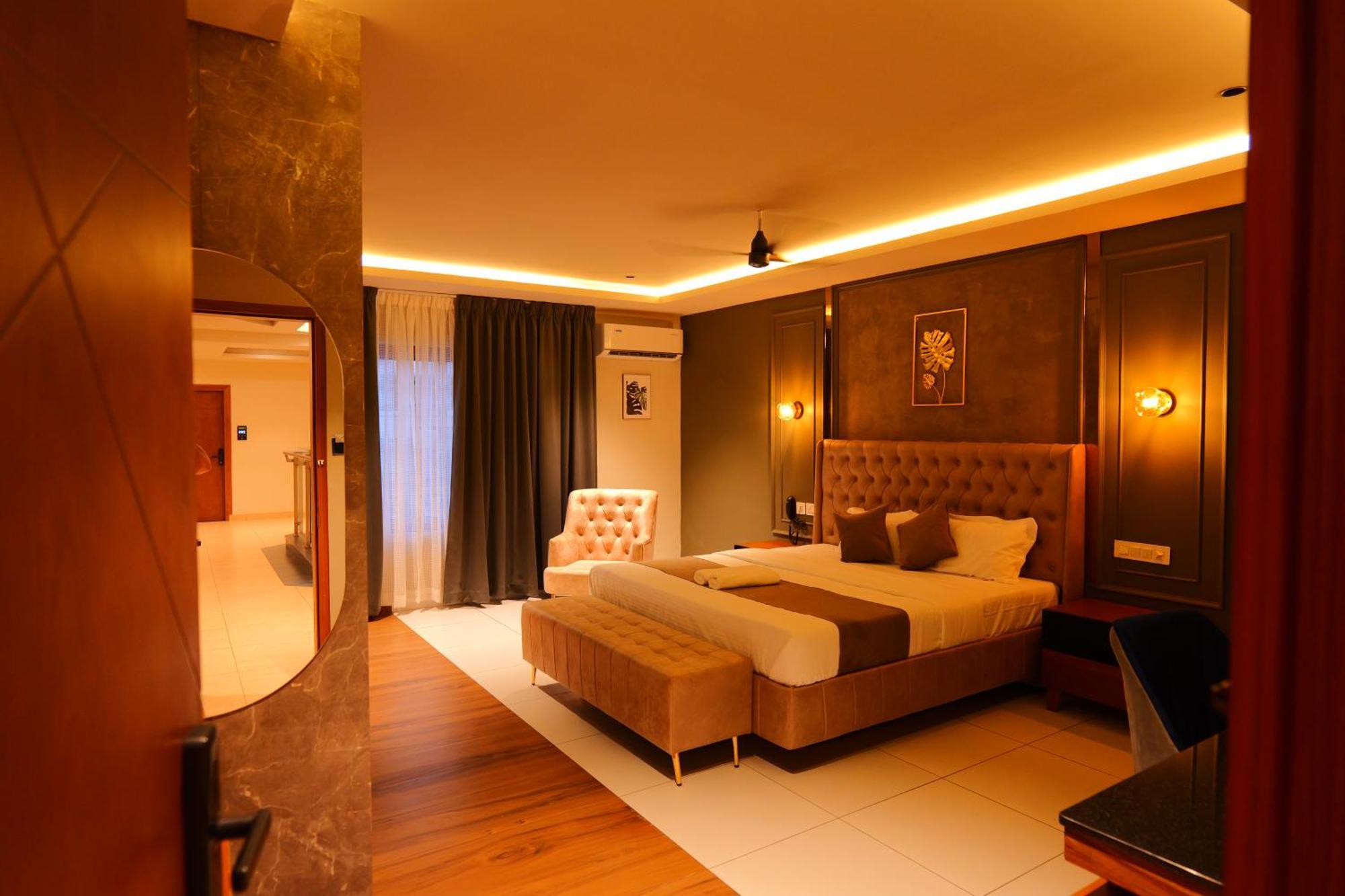 Hotel Classico International Kannangad 외부 사진