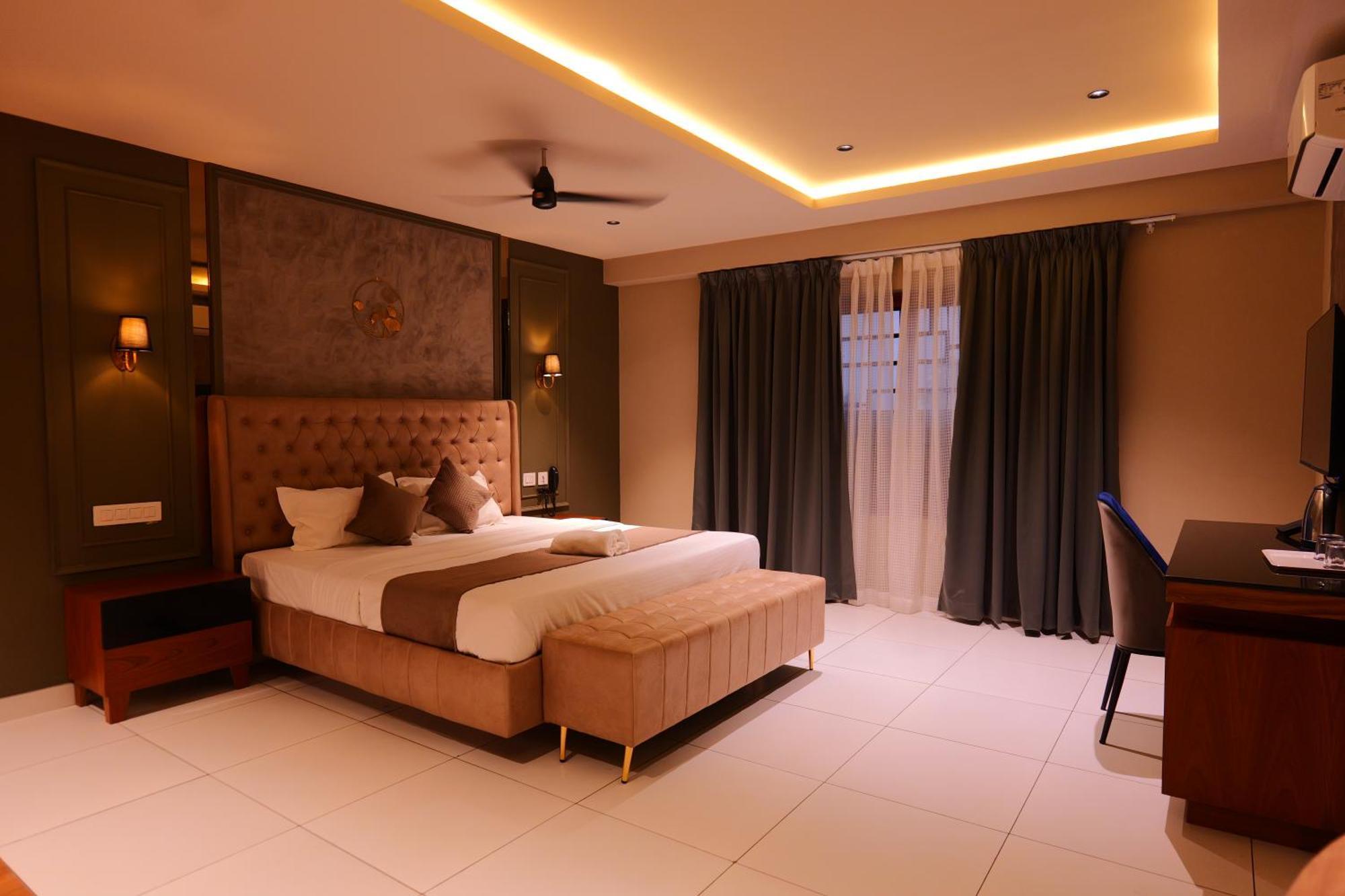 Hotel Classico International Kannangad 외부 사진